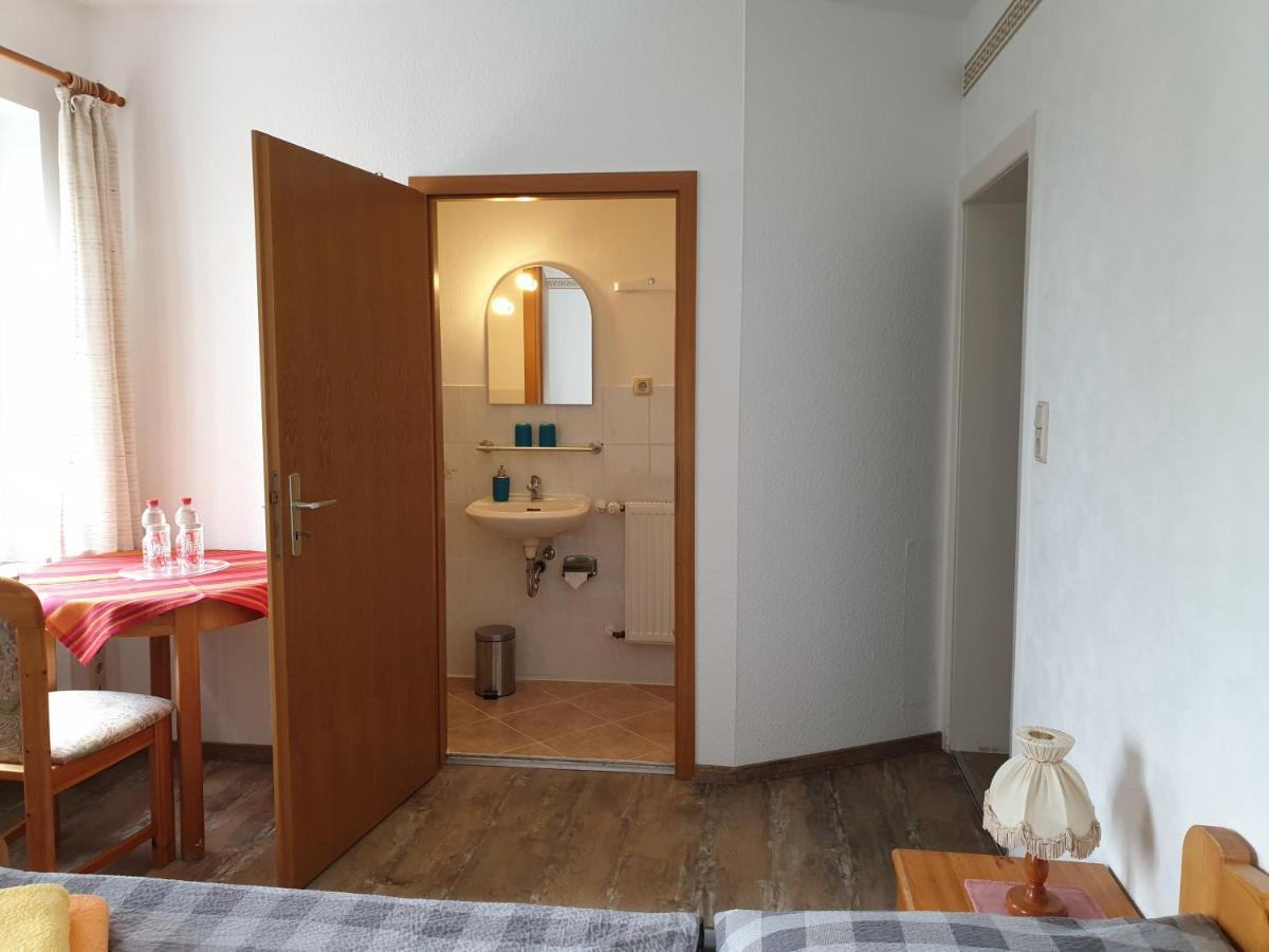 Kottmarschenke - Gaestezimmer Und Ferienwohnung Am Kottmar Exterior photo